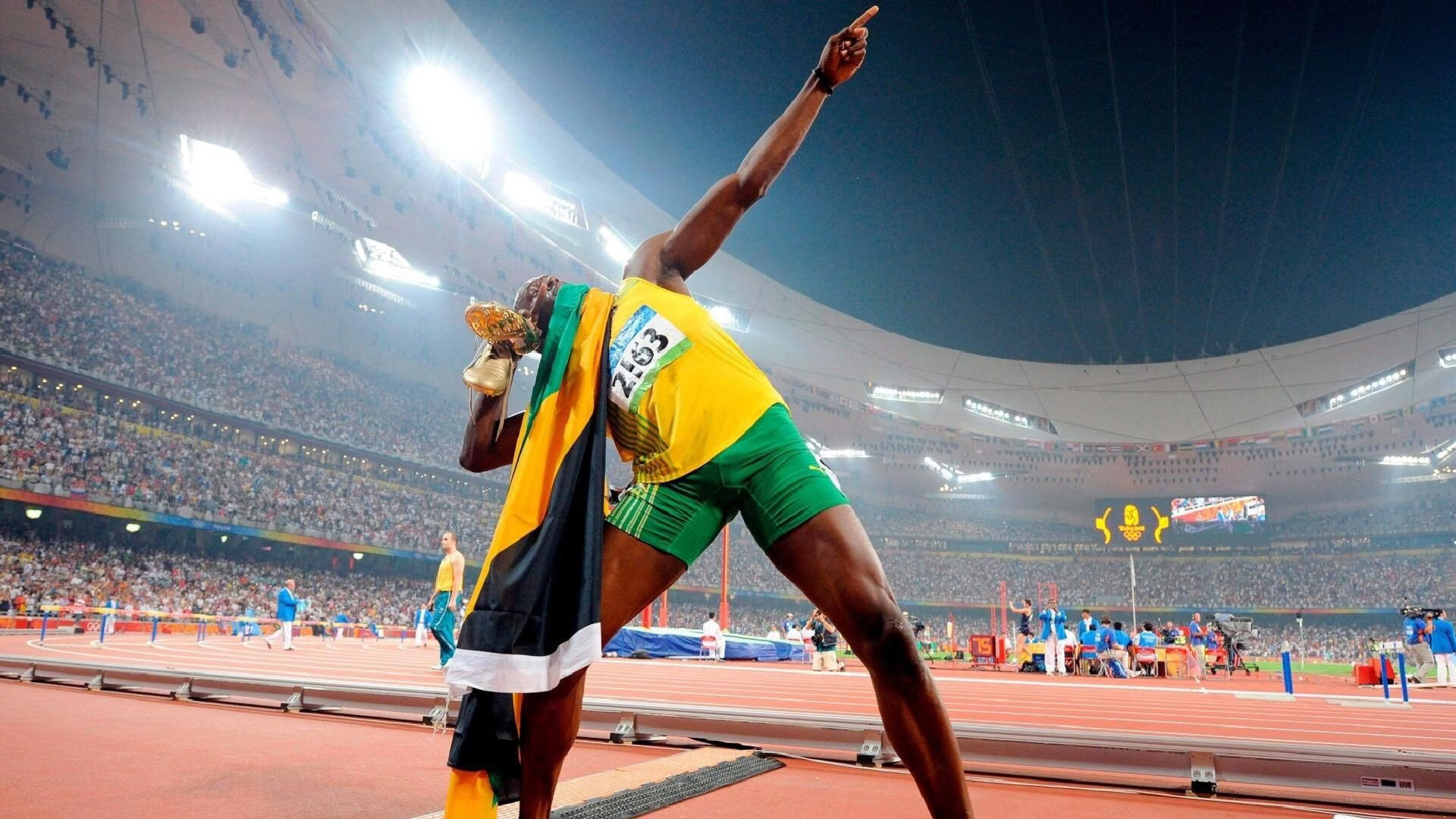 -中超联赛场边广告投放进入智能化阶段，中超联赛宣传片